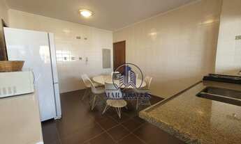 Imagem 3: Apartamento à venda na Praia das Pitangueiras em Guarujá - Alto Padrão - 285 Metros Úteis