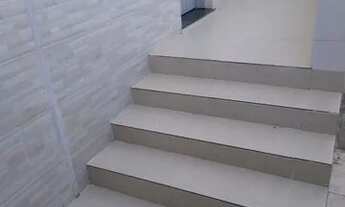 Imagem 2: Casa com dois quartos com ótima localização