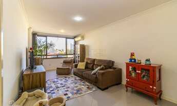 Imagem 2: Apartamento à venda com 73 metros quadrados e 2 quartos em Passo da Areia - Porto Alegre