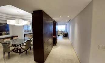 Imagem 2: Apartamento para aluguel possui 380 metros quadrados com 4 quartos