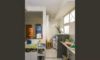 Imagem 4: Santa Lúcia, Ótimo Apto, 02 QTS, 01 Varanda, Localização Privilegiada!!