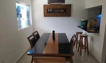 Imagem 3: Casa de condomínio para venda tem 200 metros quadrados com 3 quartos