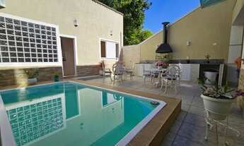 Imagem 5: Taquara. Casa Dúplex com Salão, 4 Quartos, Sendo 1 Suítes e 3 Vagas