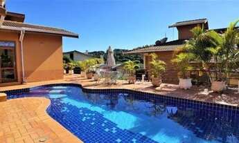 Imagem 3: Magnífico Sobrado no Condomínio Vila Hípica I em Vinhedo - SP