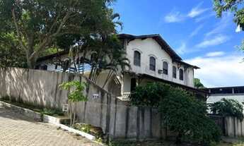 Imagem: Casarão em Marataizes