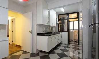 Imagem 2: Bairro Saúde, Rua sem saída, Apartamento com área construída de 179 m², a área útil de 115