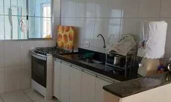 Imagem 2: Casa á venda, com edícula nos fundos no Parque Fazendinha