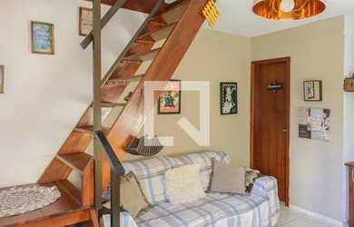 Imagem 3: Apartamento para Aluguel - São João do Rio Vermelho, 2 Quartos, 50 m2