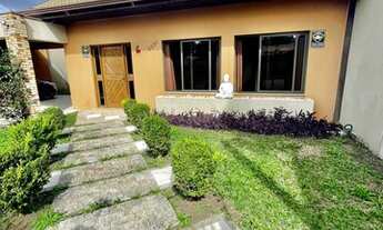 Imagem 3: Casa para aluguel possui 380 metros quadrados com 4 quartos em Guaíra - Curitiba - PR