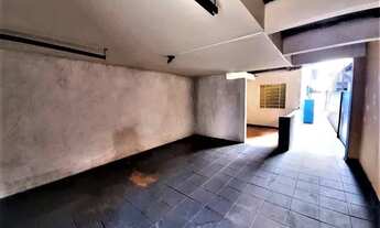 Imagem 2: Sobrado com 200 m2 de terreno a 800 metros do Metrô Vila Madalena - Ótima opção para inves