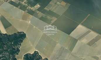 Imagem 2: VENDO FAZENDA NA REGIÃO SUDESTE DE MINAS PROPICIA PARA PLANTIO DE GRÃOS TODA PLANA E JA EM