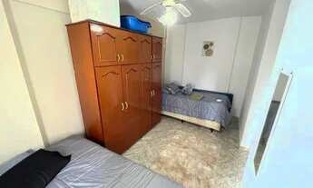 Imagem 4: Apartamento de 1 Dormitório com Elevador e Portaria no Canto do Forte, Edifício Frente Mar