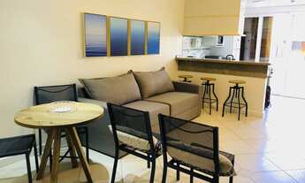 Imagem 2: Apartamento duplex 2 suítes, 50 metros até o mar de Jurere!