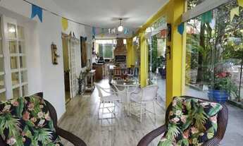 Imagem: 4 CASAS NO MIOLO DA GRANJA - PERTO DE TUDO