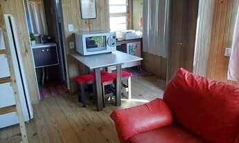 Imagem 3: Alugo Chalé mobiliado, mensal para 4 pessoas. Estamos a 4km da Barra de Ibiraquera.o