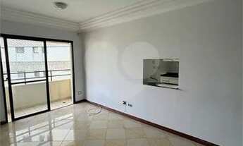 Imagem 4: Excelente apartamento na rua Copacabana com 80 metros de área útil, living e suíte com sac