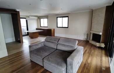 Imagem 3: Apto no melhor do Panamby 160m² 3 Suítes 3 Vagas Varanda Envidraçada Quadra Tênis e de Fut