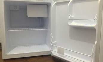 Imagem 5: QUARTO COMPACTO SUPER MOBILIADO