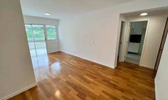 Imagem 4: Apartamento para venda possui 95 metros quadrados com 2 quartos em Botafogo - Rio de Janei