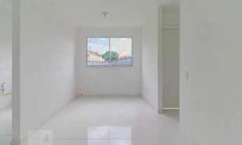 Imagem 2: Apartamento para Aluguel - Jardim Cristal, 2 Quartos, 41 m2