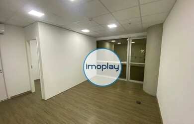 Imagem 5: Sala comercial em vão livre com 42,00 m² 01 banheiro e 01 vaga de garagem