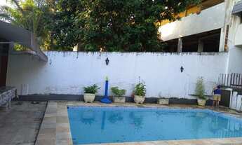 Imagem 2: Ampla Casa para venda possui 322 metros quadrados com 3 quartos em Pechincha - Rio de Jane