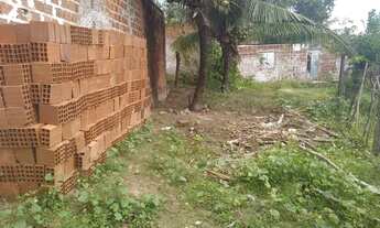 Imagem: Casa em construção na ilha de Itamaracá