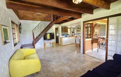 Imagem 5: Casa no Condomínio Quintas de Gravatá, 4 quartos sendo 3 suítes, 250m2, alto padrão, bem l