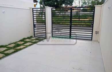 Imagem 4: )(- Linda casa com 2 quartos varanda gourmet e ótimo quintal em Parque Independência lll