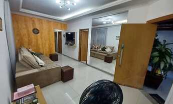 Imagem 5: Casa de condomínio para aluguel possui 262 metros quadrados com 4 quartos