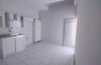 Imagem 4: Casa dúplex com 5 quartos, 180m2, 2 vagas, Cid. 2000