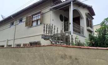 Imagem 2: Suíte totalmente independente no Centro de Volta Redonda