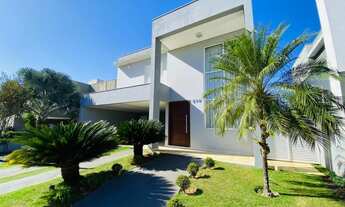 Imagem 2: Casa de condomínio para aluguel e venda possui 392 metros quadrados com 3 quartos