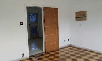 Imagem 7: Alugo excelente casa no Bairro Vermelho