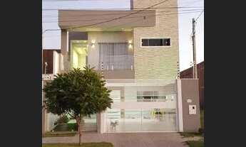 Imagem: Vendo Sobrado, ótima localização, bairro