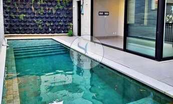 Imagem: Casa com 4 dorms, Ponta da Praia, Santos