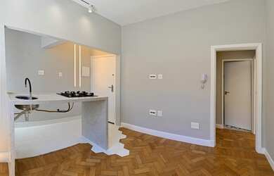 Imagem 4: Lindissimo apartamento com 35m2 de quarto e sala totalmente reformado