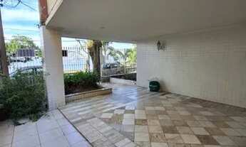 Imagem 2: Apartamento em prédio de frente pra praia da bandeira