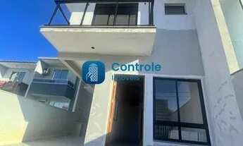 Imagem 3: VE) Sobrado espetacular 02 dormitórios / 02 suíte 01 vaga semi coberta em São Jose/SC