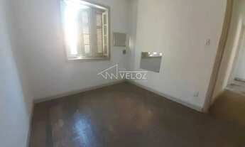 Imagem 2: Apartamento - Padrão / Residencial / Santa Teresa