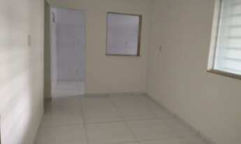 Imagem 6: Alugo casa terrea 2/4 com garagem portão eletronico 1.800