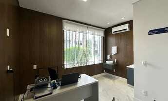 Imagem 2: Casa Comercial à venda no bairro Centro em Joinville, por R$ 4.500.000.00