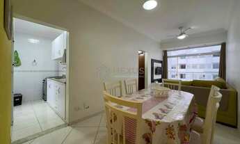 Imagem: Apartamento com varanda e vista livre a