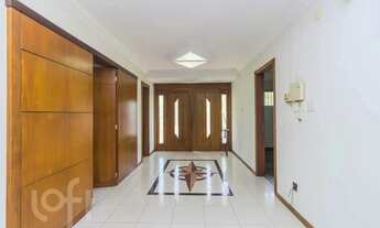 Imagem 4: Casa à venda em Vila Jardim com 870 m², 5 quartos, 4 suítes, 4 vagas