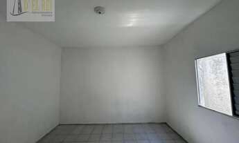 Imagem 7: Casa Próximo ao Metrô: Mobilidade e Conveniência com 1 dormitório para alugar, 40 m² por R