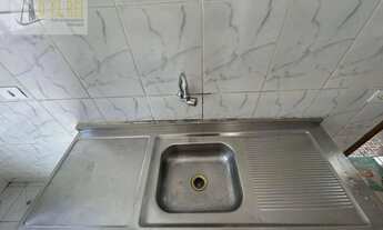 Imagem 4: Casa Próximo ao Metrô: Mobilidade e Conveniência com 1 dormitório para alugar, 40 m² por R