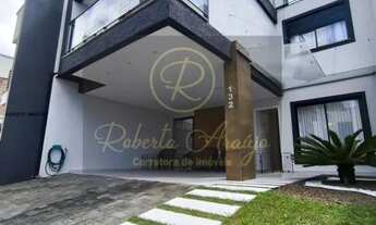 Imagem 2: Sobrado para Venda em São José dos Pinhais, Costeira, 4 dormitórios, 1 suíte, 3 banheiros