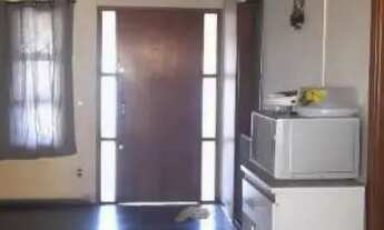 Imagem 8: Vendo , troco casa com ótima localização