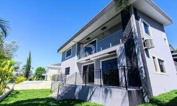 Imagem 4: Casa em Condomínio com Jardim Amplo, 5 Suítes, 3 Vagas para locação Alphaville Graciosa