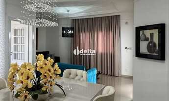 Imagem 3: Casa residencial disponível para venda no bairro Jardim América em Uberlândia-MG